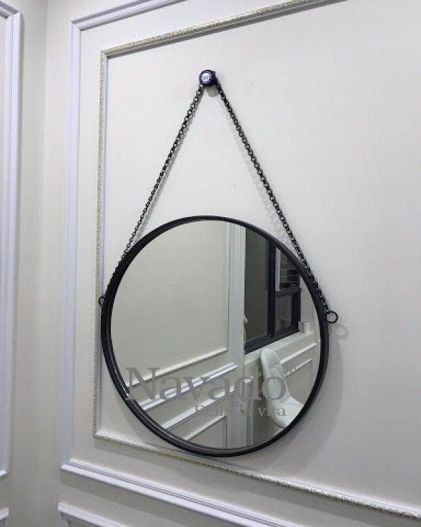 Luxury chain mirror