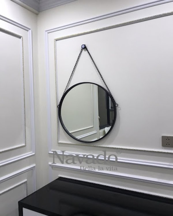 Luxury chain mirror
