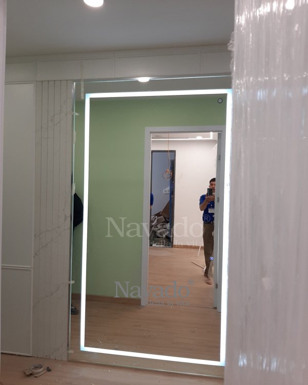 FULL BODY LED MIRROR WALL DECORATE LIVING ROOM