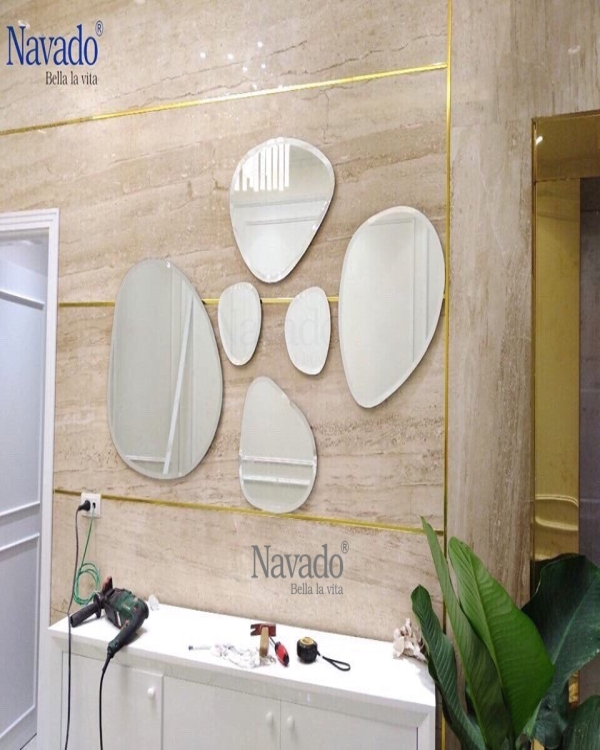 High-end living room wall decoration mirror model stone beach