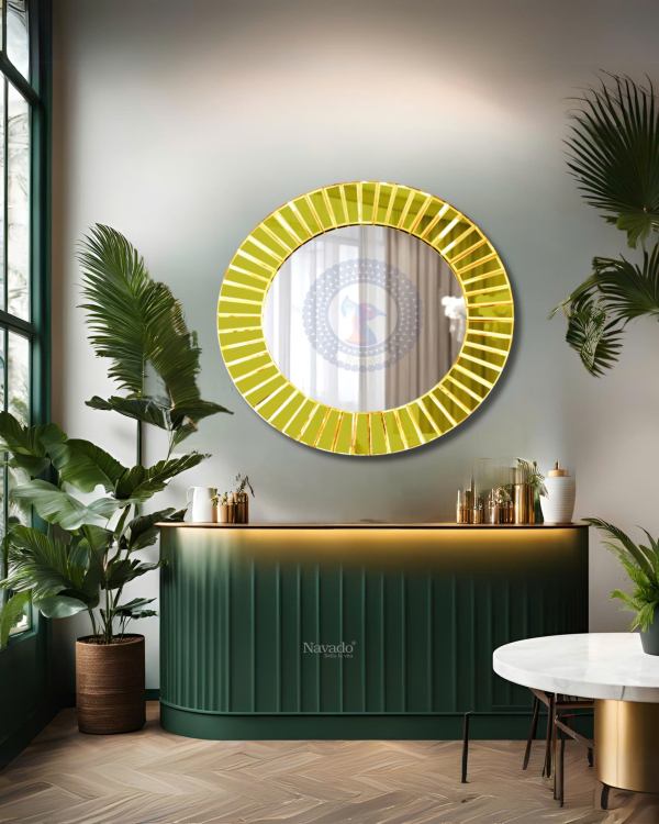Round decorative wall art mirror with gold rim