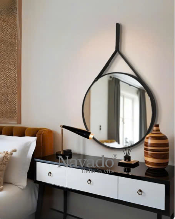CONCRETE STRAP MIRROR 