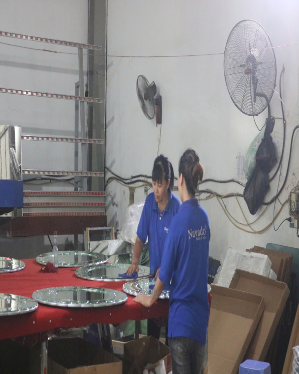 LAUREL LAYOUT MIRROR
