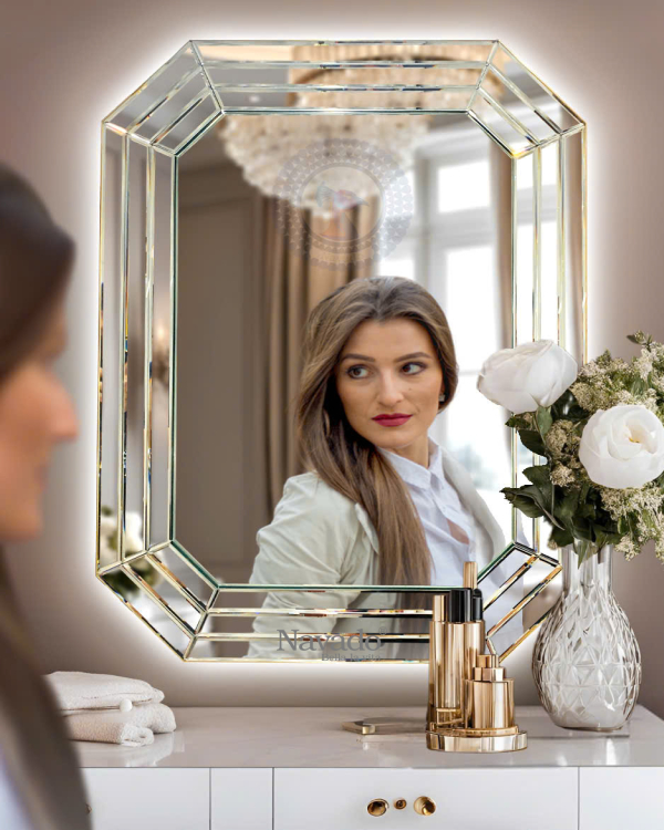LED Artistic Wall Mirror NAV 6004