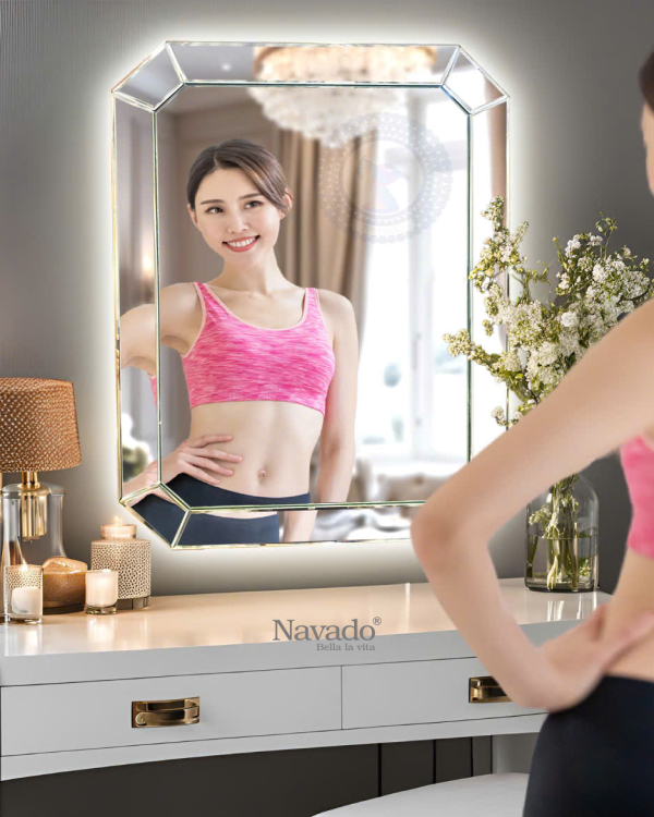 LED Artistic Wall Mirror NAV 6005