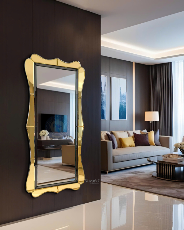 Full-Length Artistic Golden Curved Vanity Mirror 