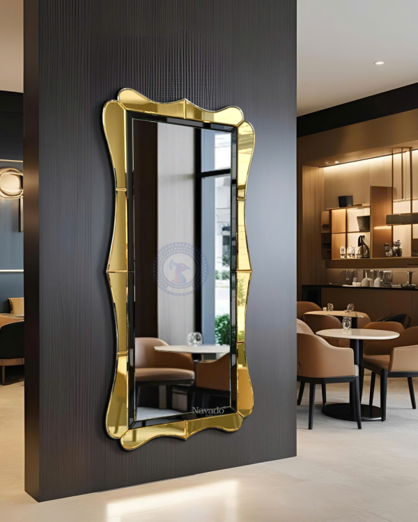 Full-Length Artistic Golden Curved Vanity Mirror 
