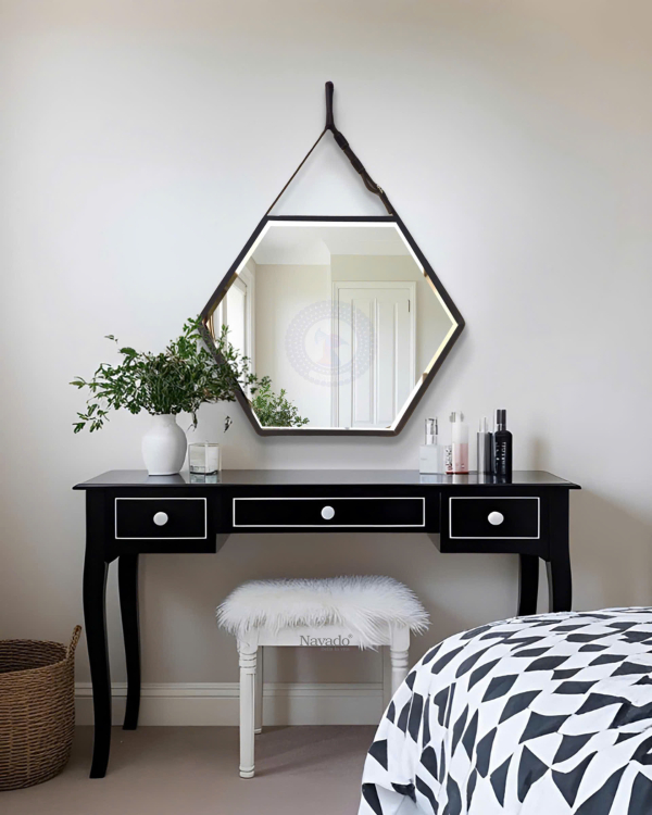 Hexagonal Hanging Wall Mirror NAV 905C