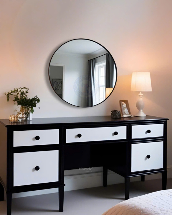 Artistic Black Circle Decoration Mirror