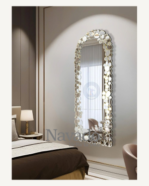 Queen Mosaic Full-Length Mirror
