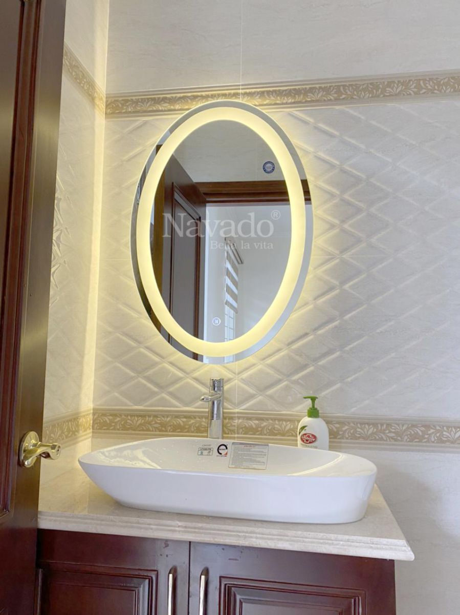 elip-mirror-bathroom