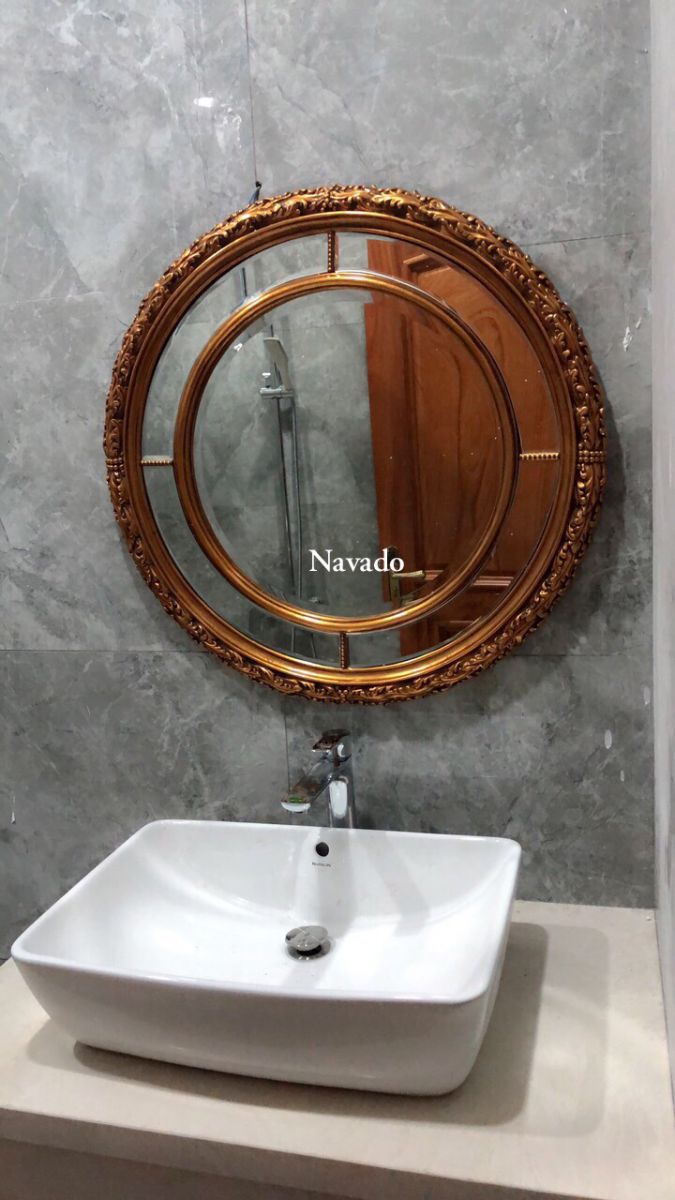 aura-bathroom-mirror