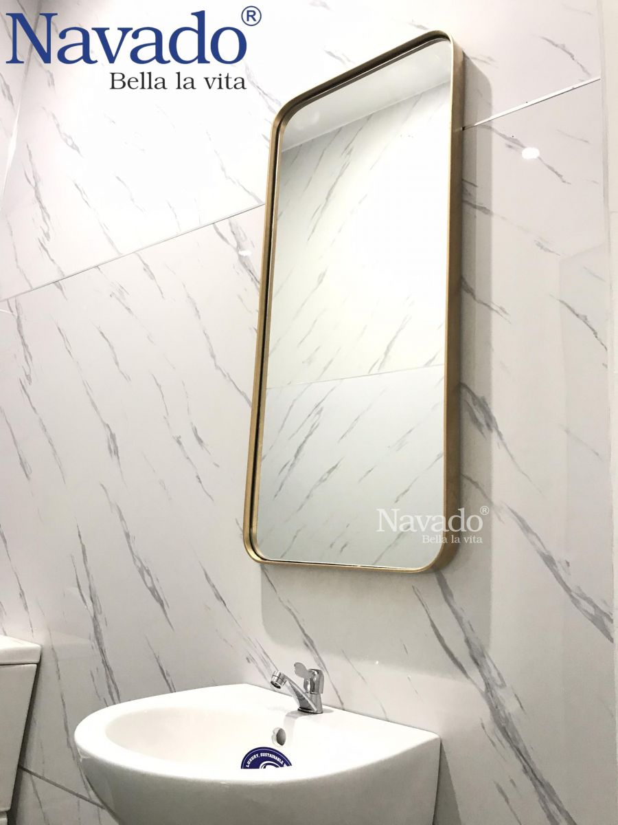 luxury-decorate-gold-frame-bathroom-mirror