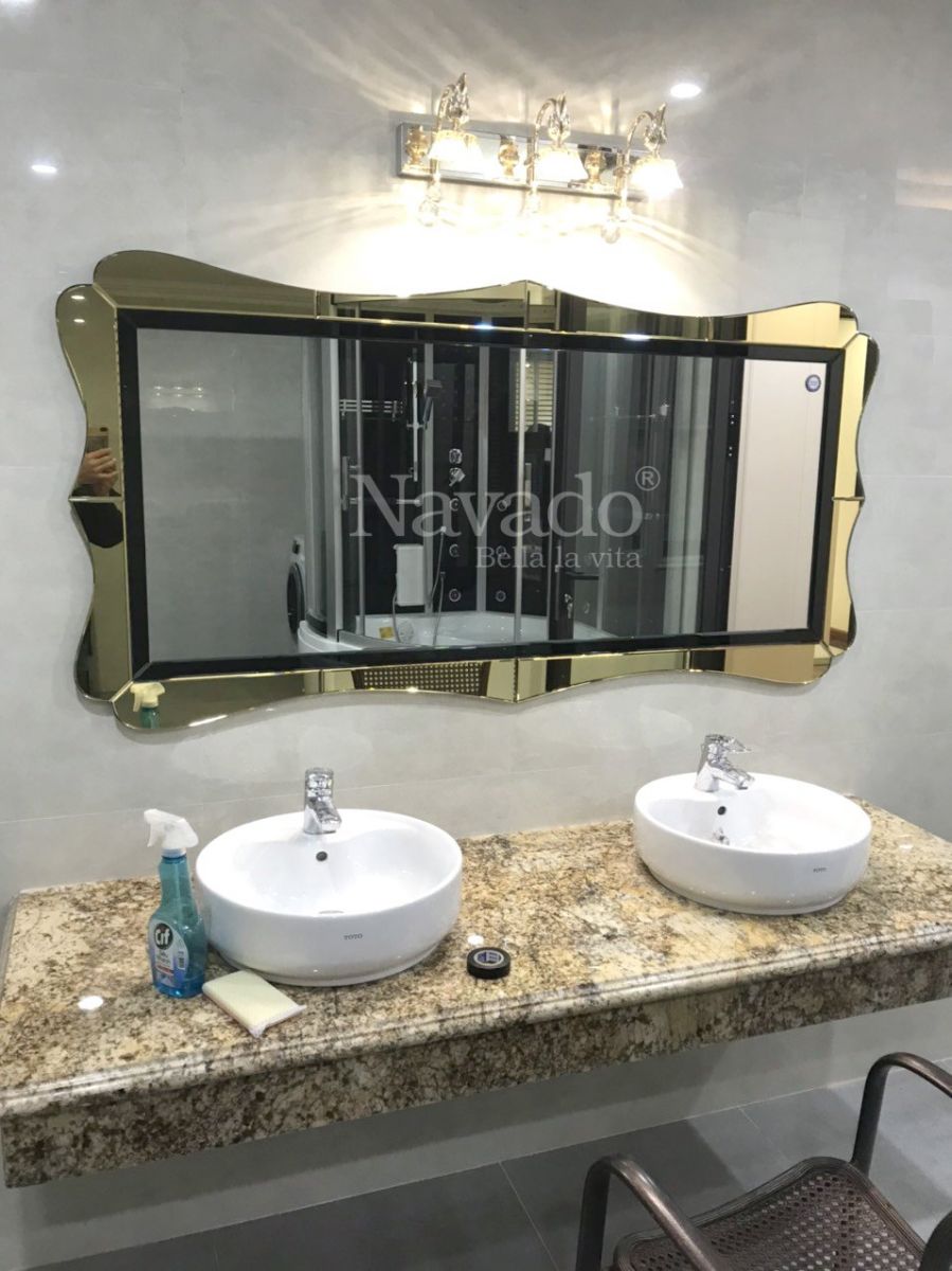 atlantic-mirror-decorate-bathroom