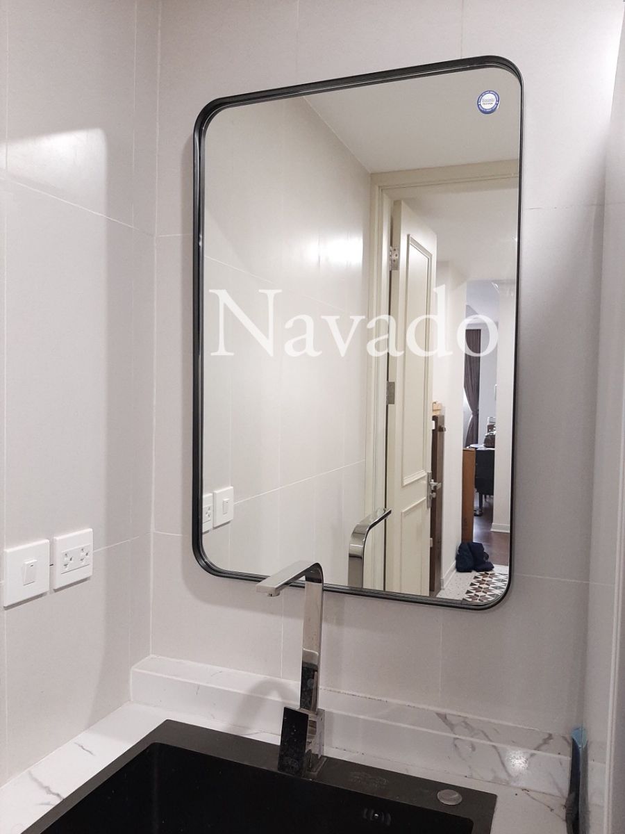 rectnagle-bathroom-mirror-decorate