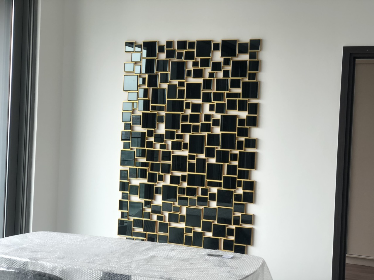 art-luxury-wall-mirror