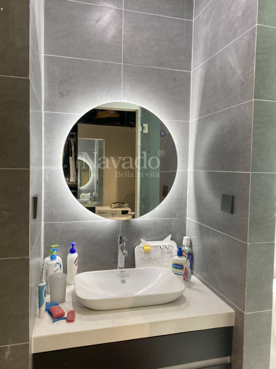 modern-led-bathroom-mirror