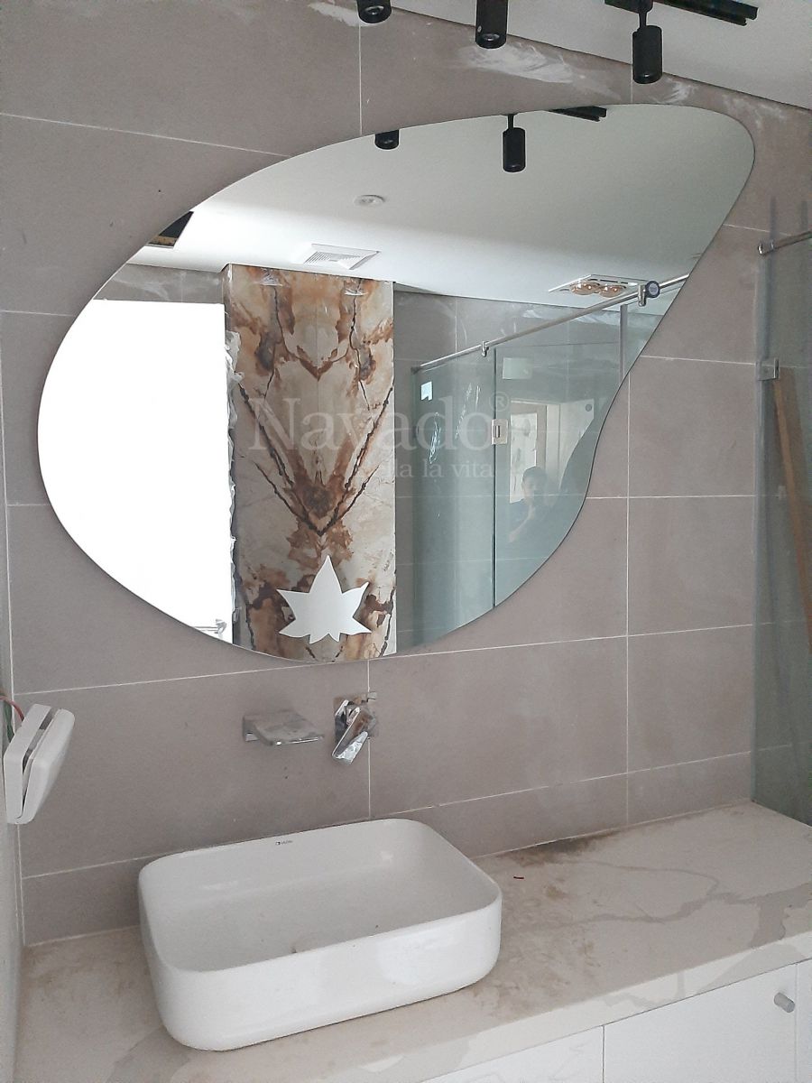 wall-decor-bathroom-mirror