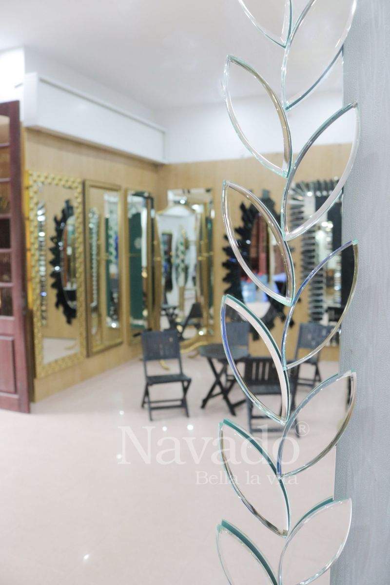 amazon-art-mirror-design