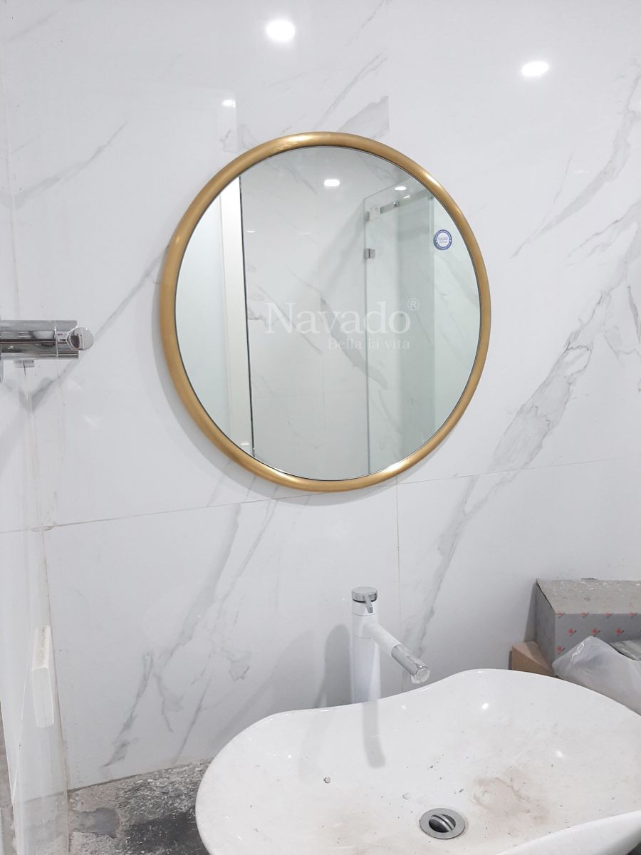 luxury-gold-round-bathroom-mirror