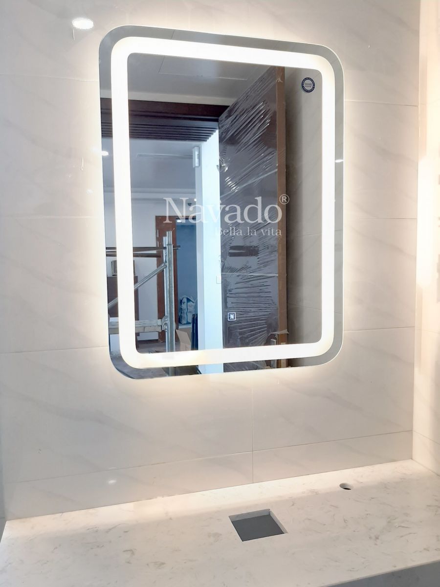 wall-led-decor-bathroom-mirror