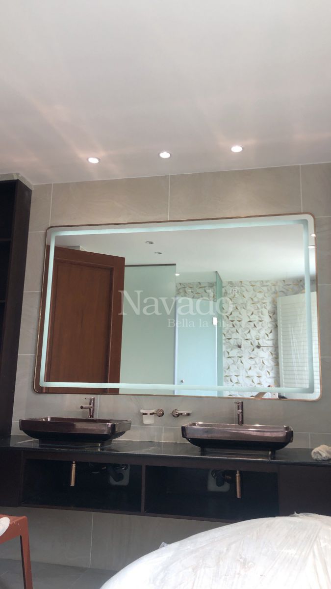 modern-led-bathroom-mirror