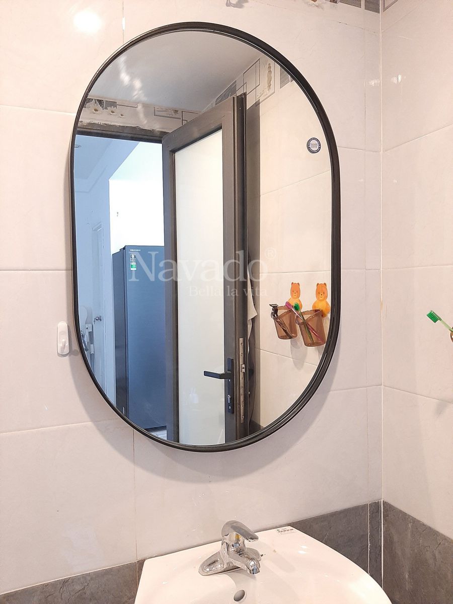 modern-bathroom-mirror