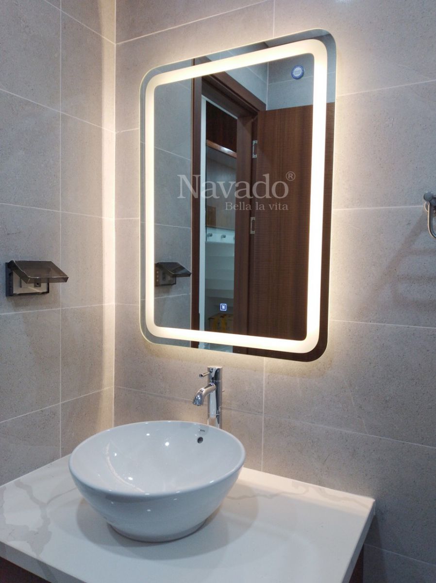 modern-decor-led-bathroom- mirror
