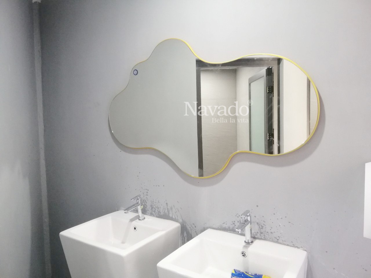 wall-art-cloud-bathroom-mirror