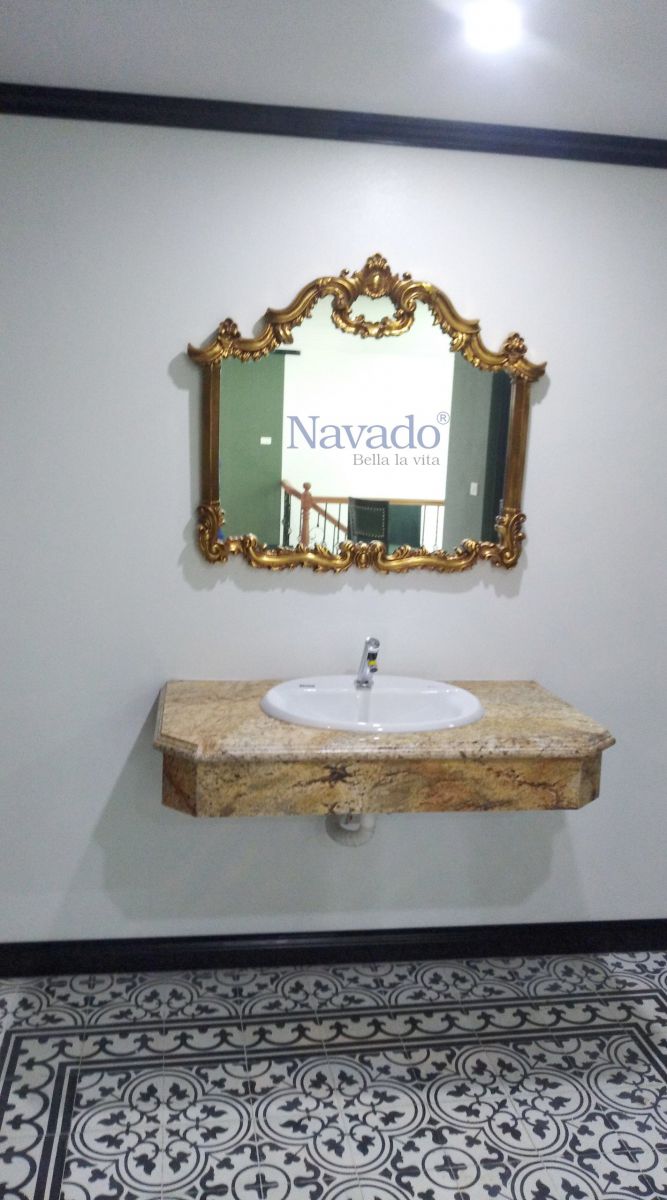 classic-bathroom-mirror