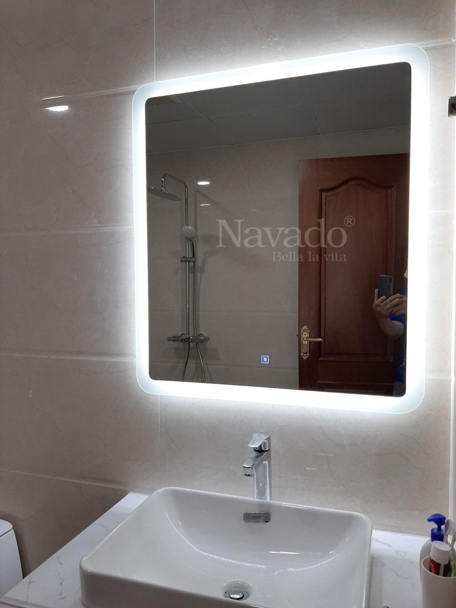 led-rectangle-bathroom-mirror
