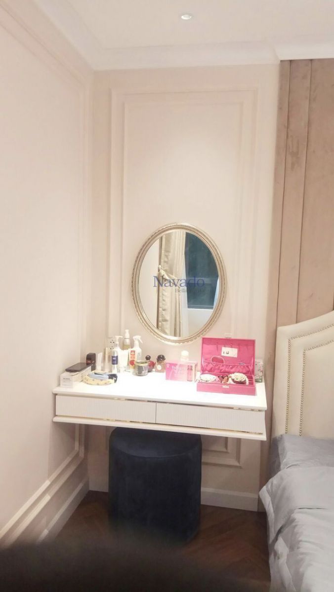decor-art-eli-makeup-mirror