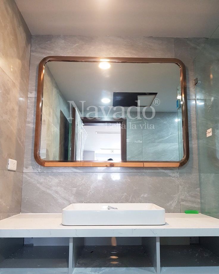 modern-bathroom-mirror