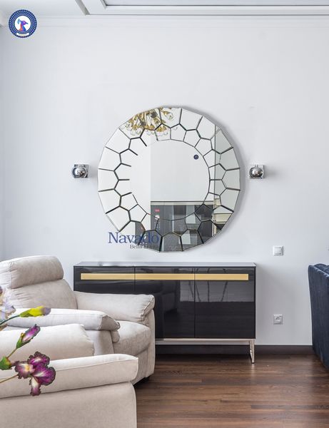 wall mirror