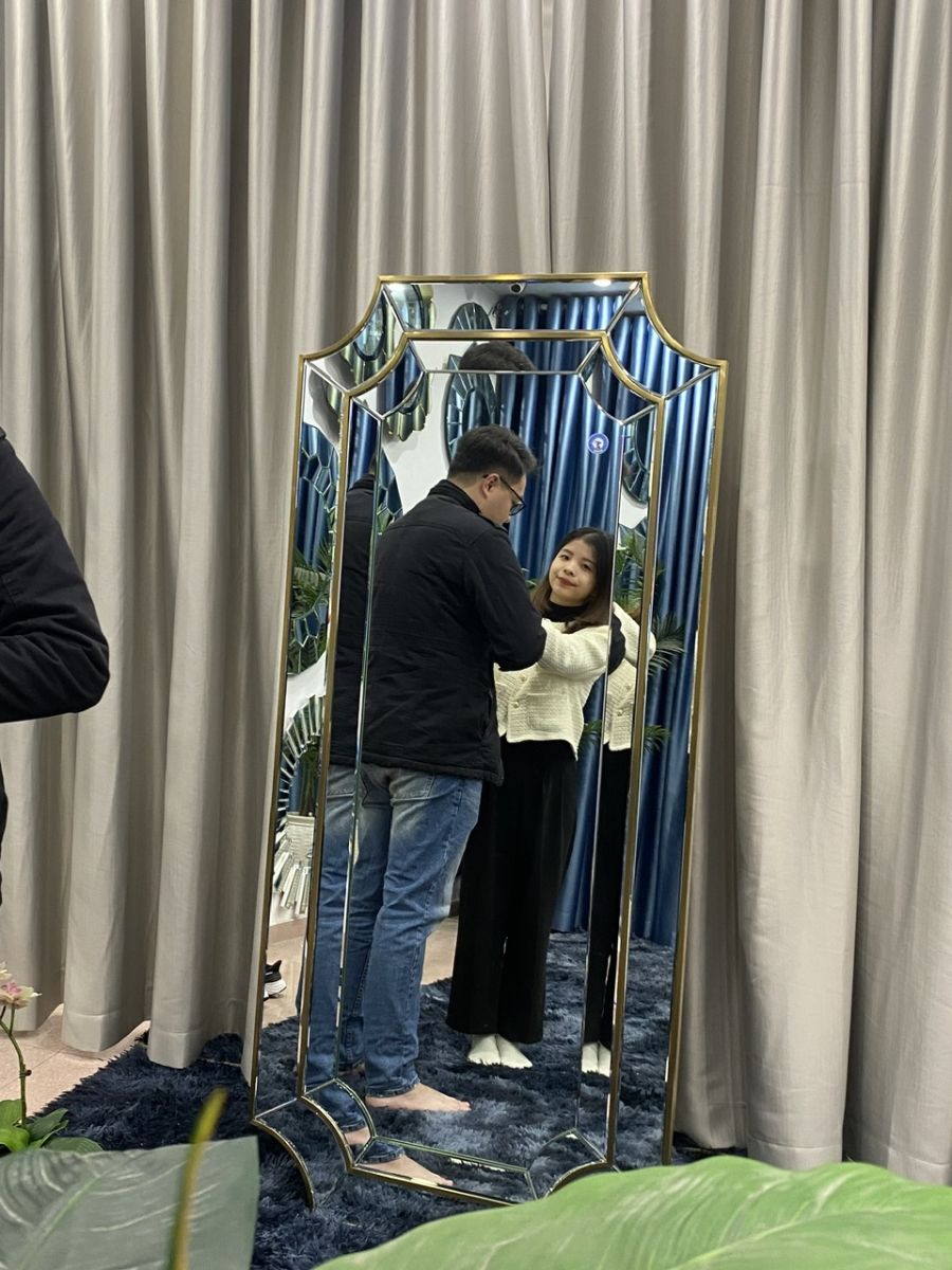 Full body bedroom wall mirror with frame