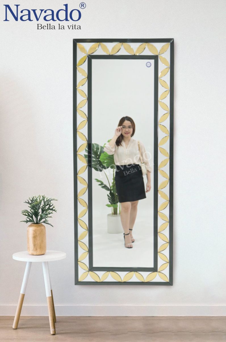 full length mirror