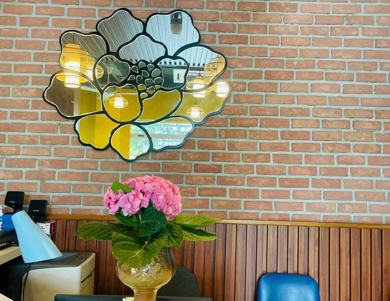 Rose NAV 2202 luxury living room wall decoration hand-polished mirror