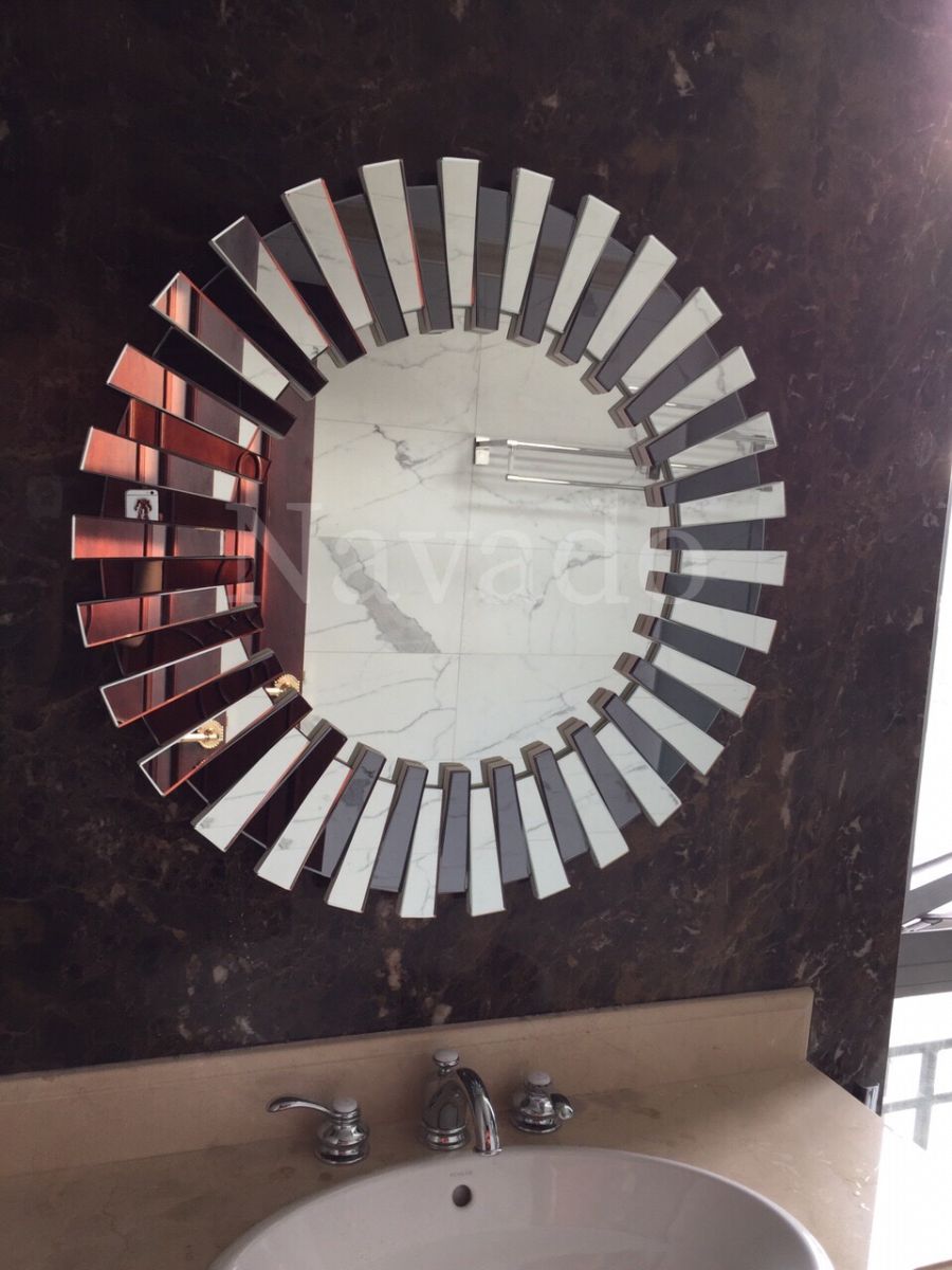 Artistic Round Mirror for Bathroom Decoration