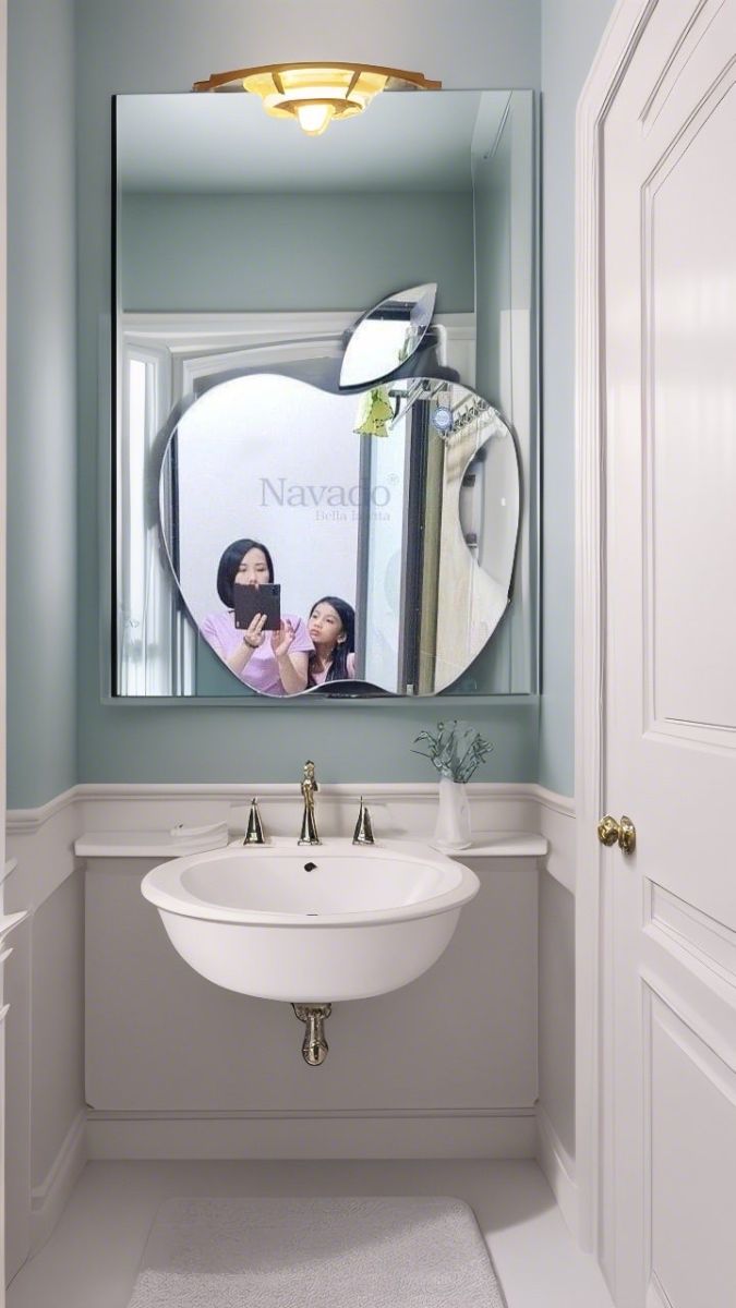 Bathroom mirror art