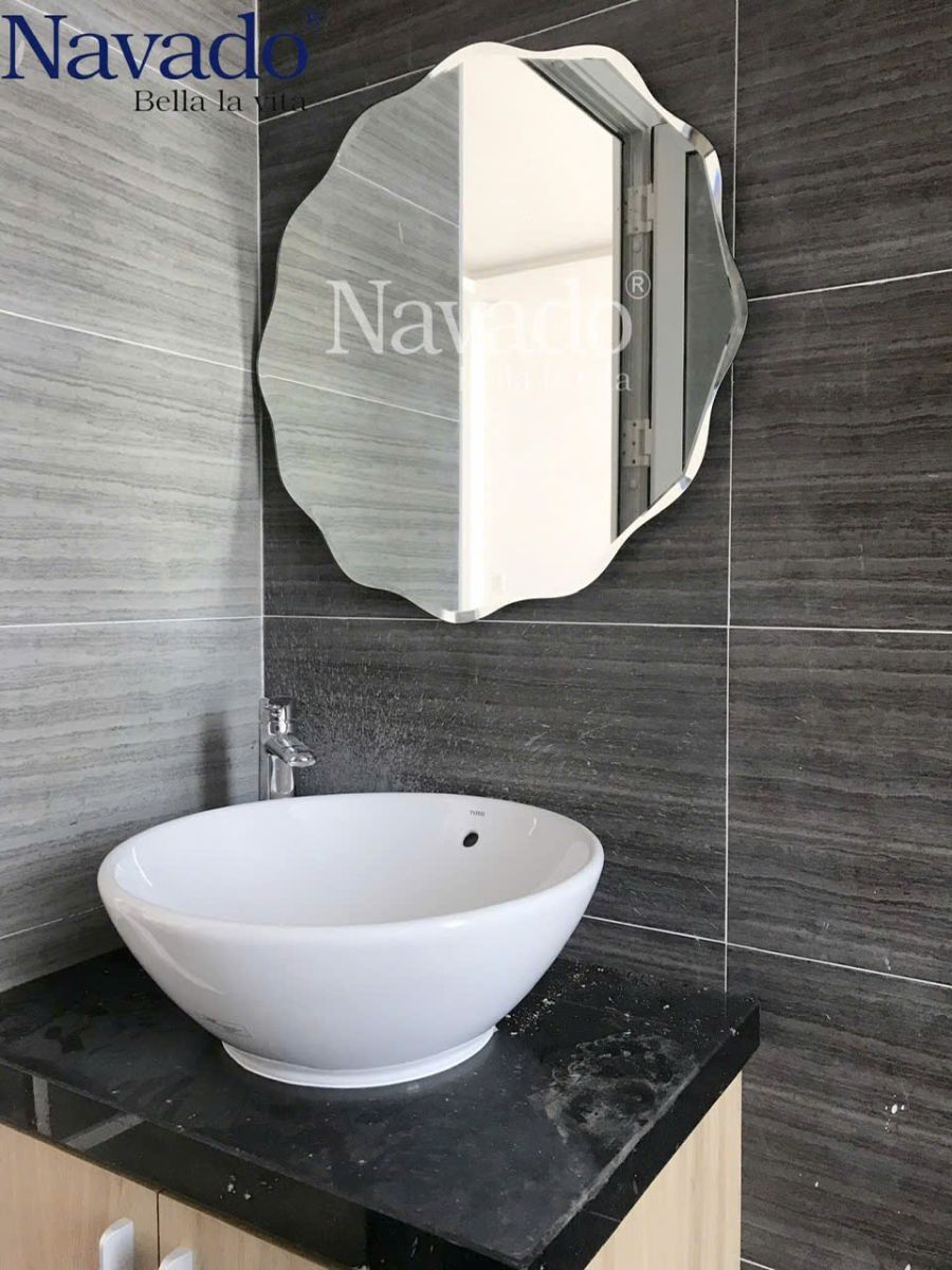 Artistic Beveled Edge Bathroom