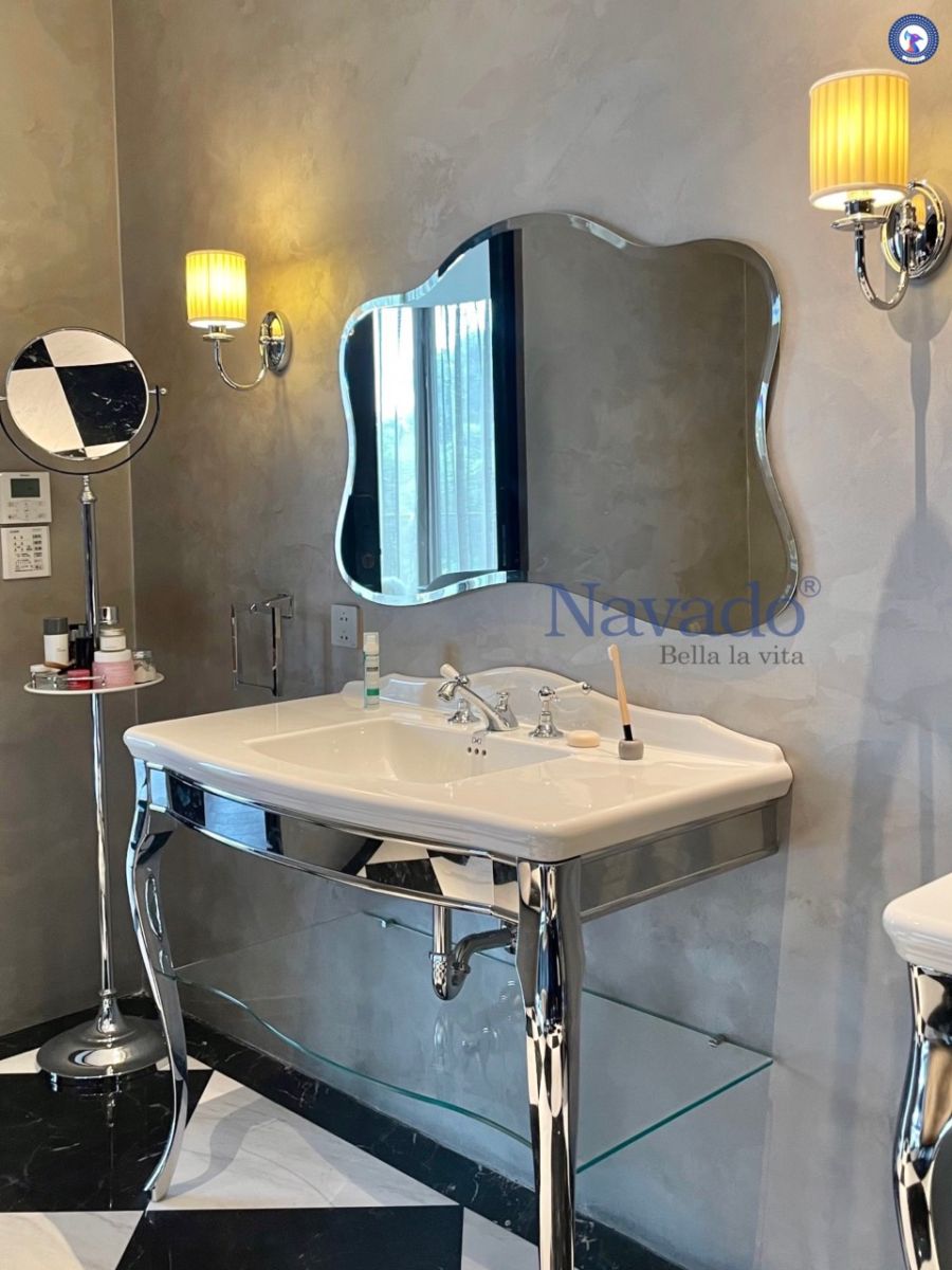 Artistic Beveled Wall-mounted Bathroom