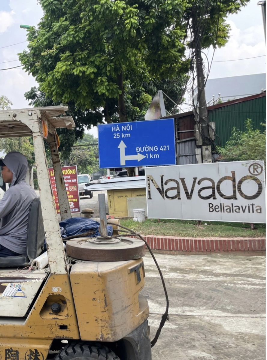 Navado mirror factory