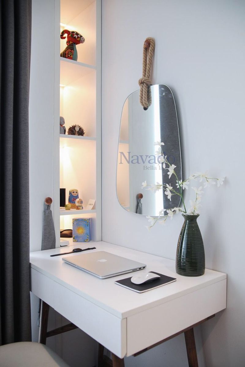 Vanity Mirror Wall Hanging