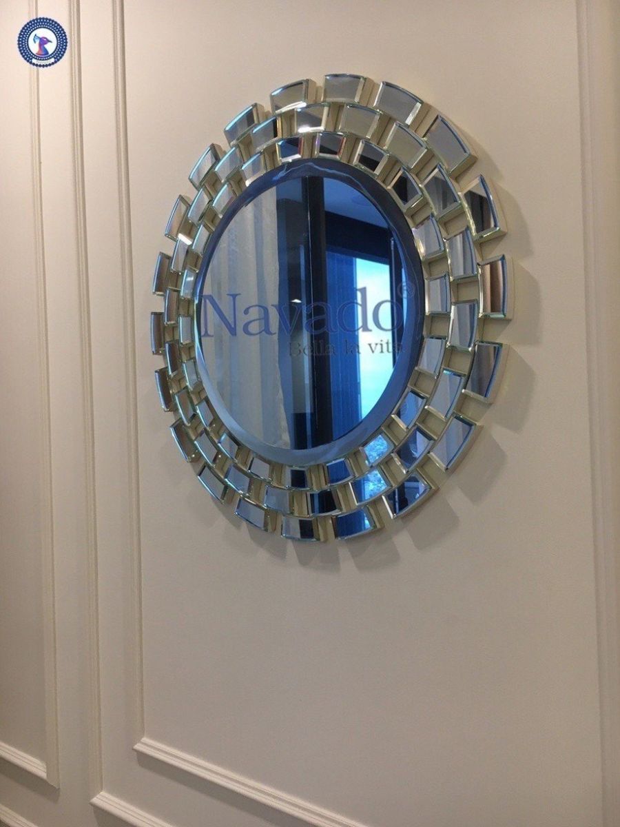Round mirror wall art dressing table