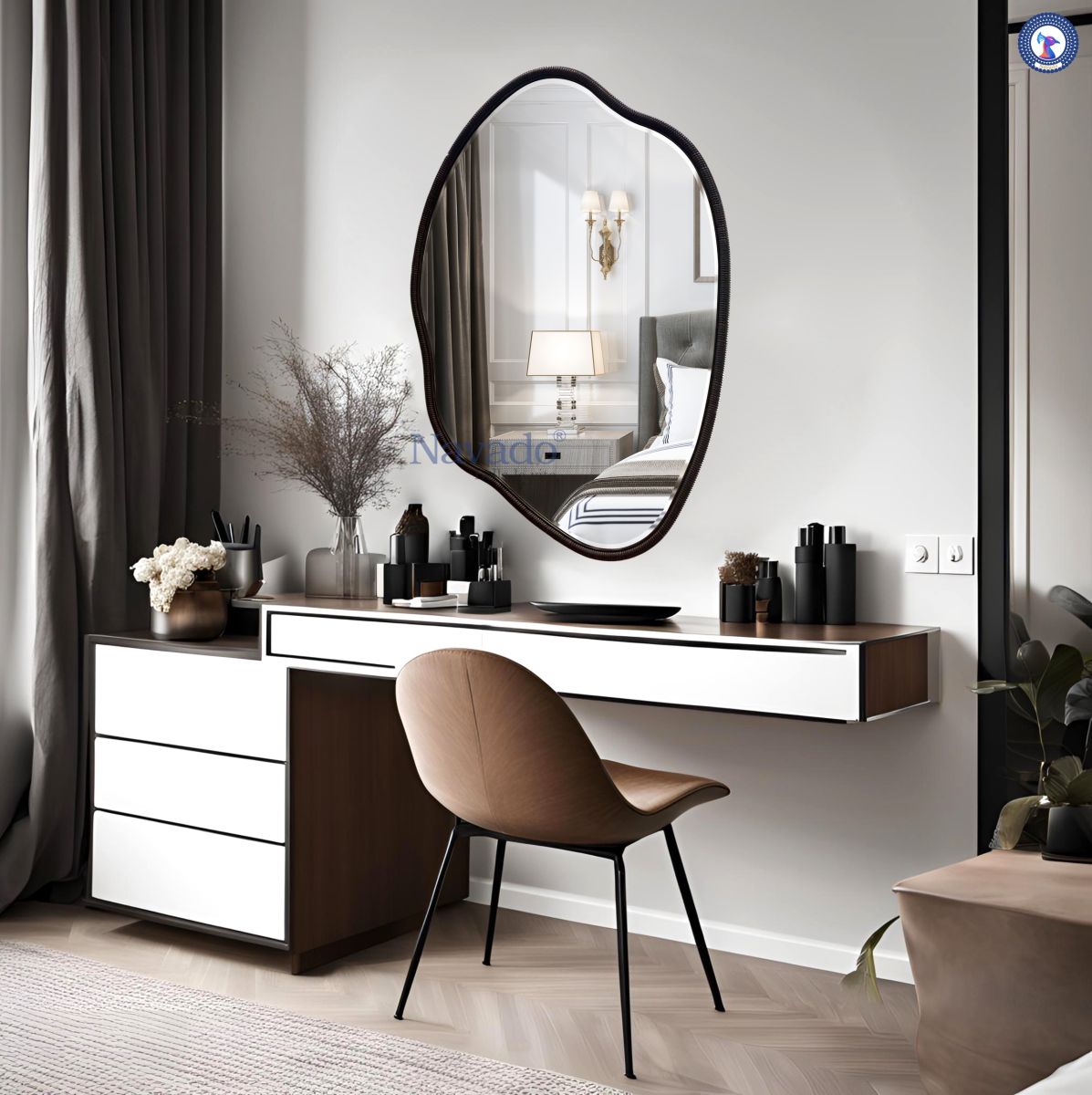Indochine interior design mirror