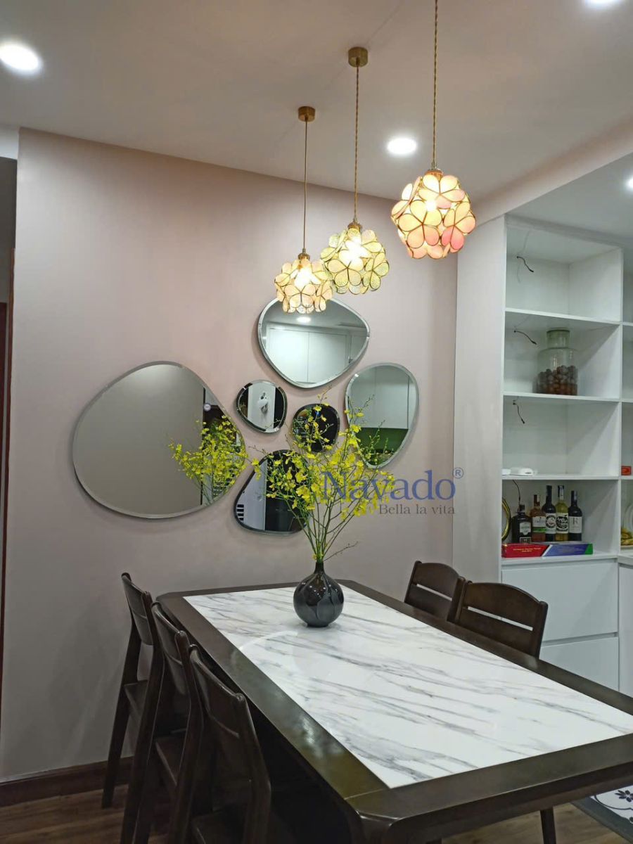 Interior decorative wall mirror for living room dining table